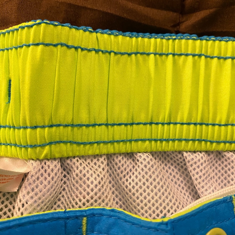 Swim trunks - Picture 2 of 4